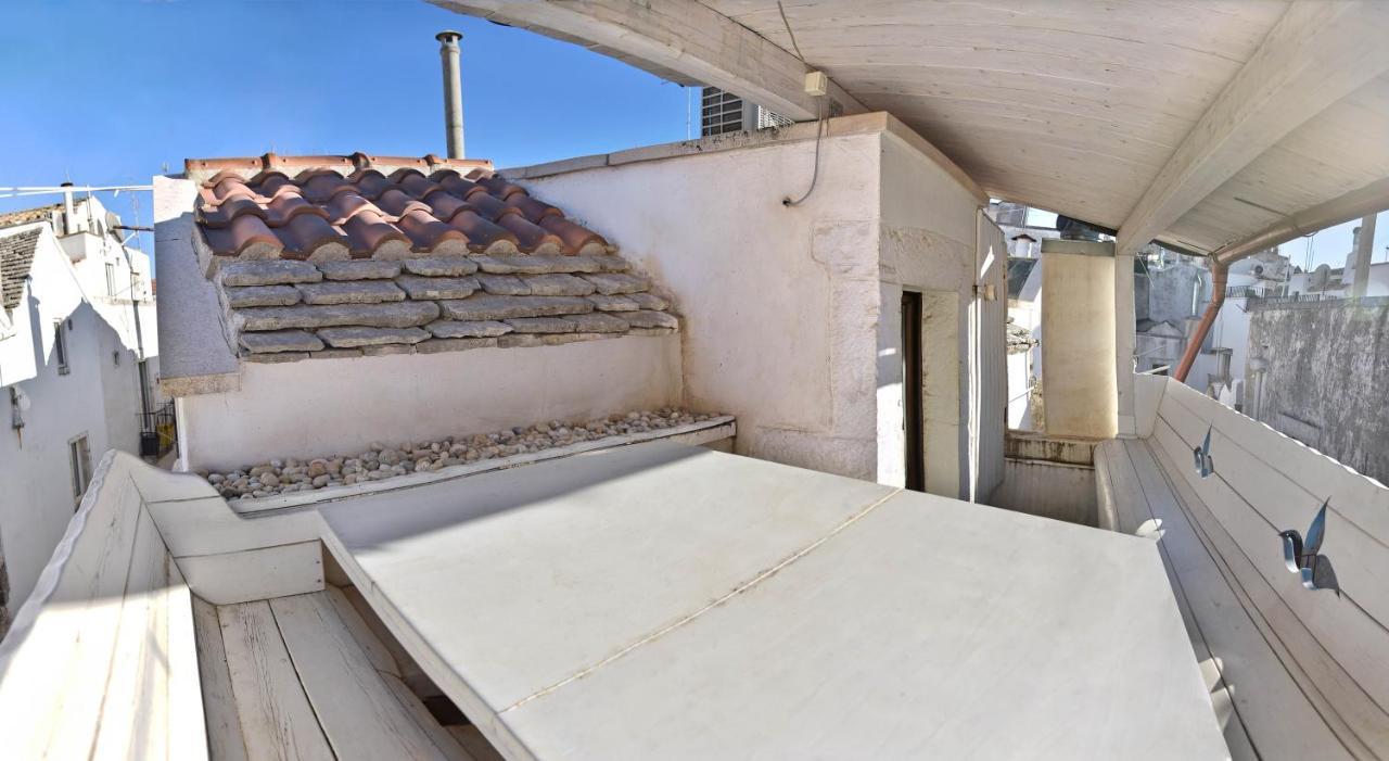 פוטיניאנו L'Angolo Di Gaudi, Casa Mila מראה חיצוני תמונה