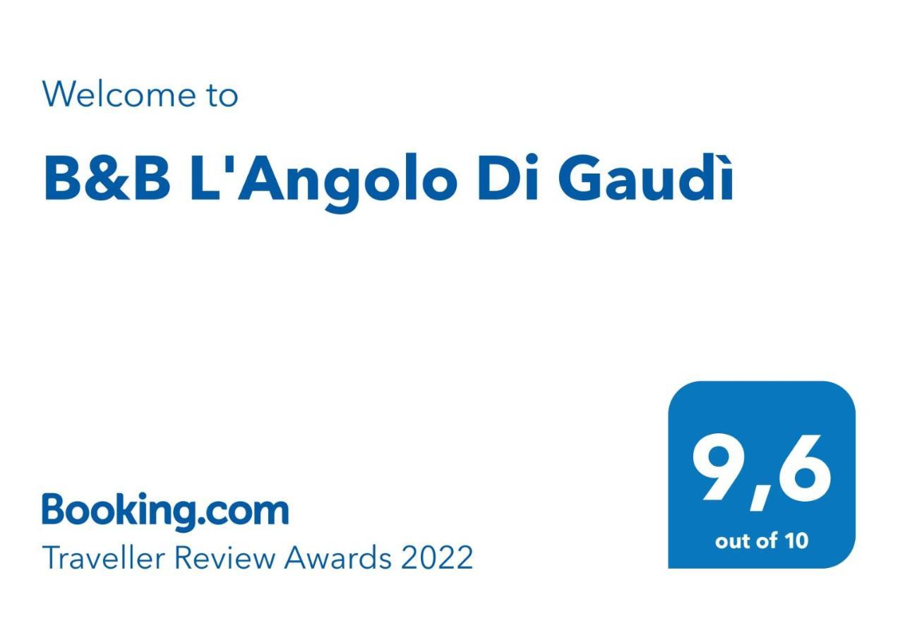 פוטיניאנו L'Angolo Di Gaudi, Casa Mila מראה חיצוני תמונה